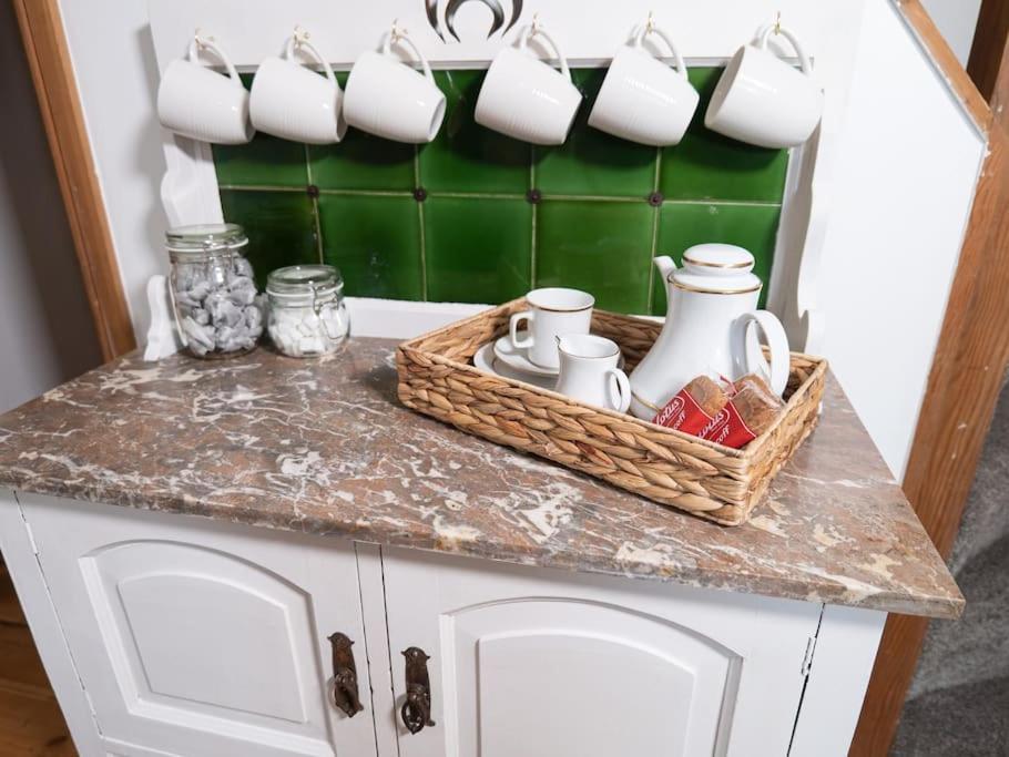 Cosy Cottage In Central Reading Free Parking & Fast Wifi Bagian luar foto