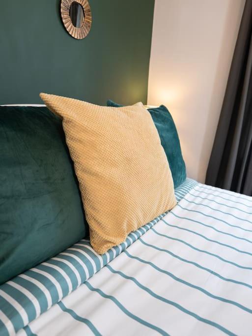Cosy Cottage In Central Reading Free Parking & Fast Wifi Bagian luar foto